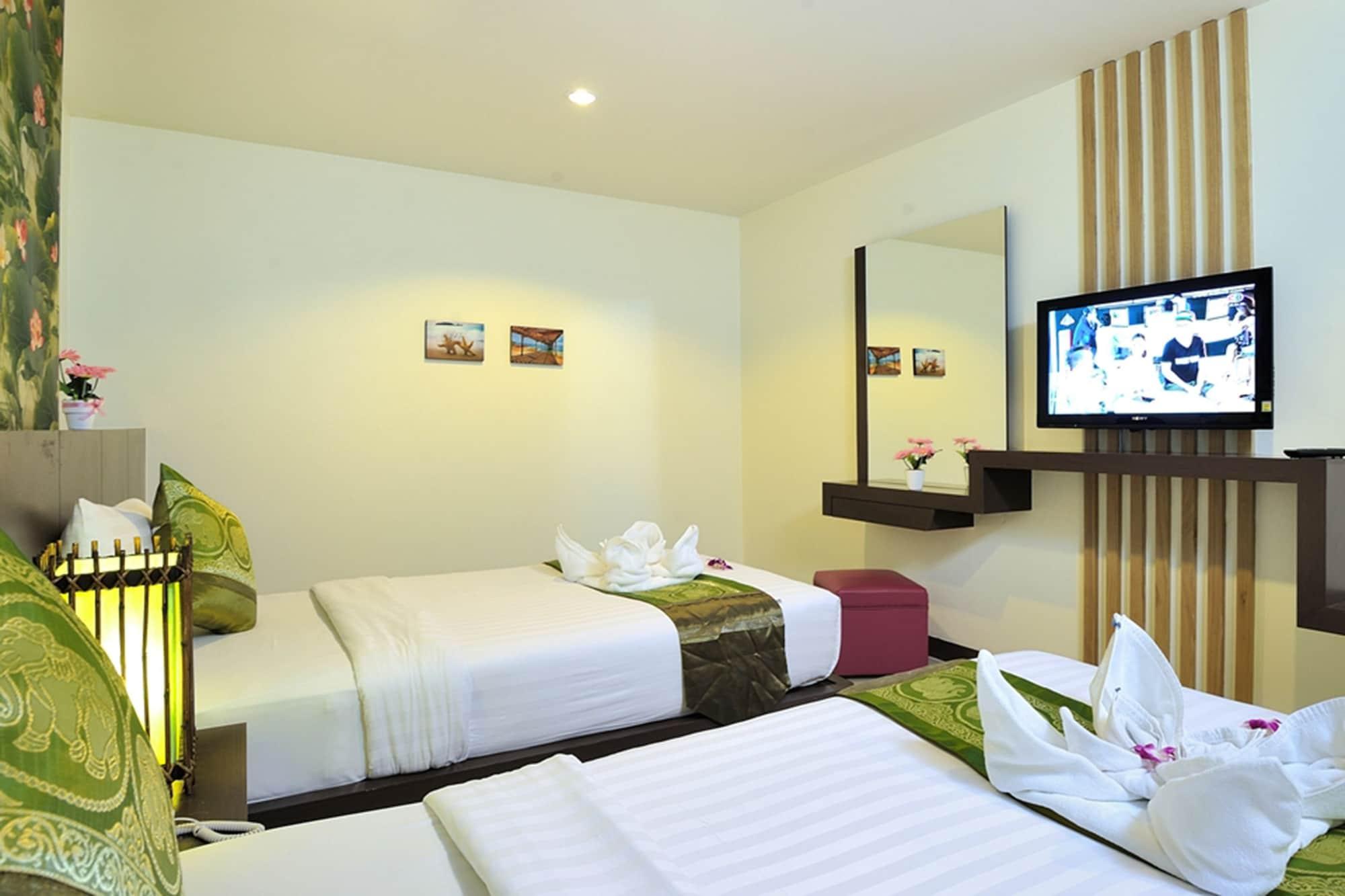 Pimrada Hotel Patong Exterior foto